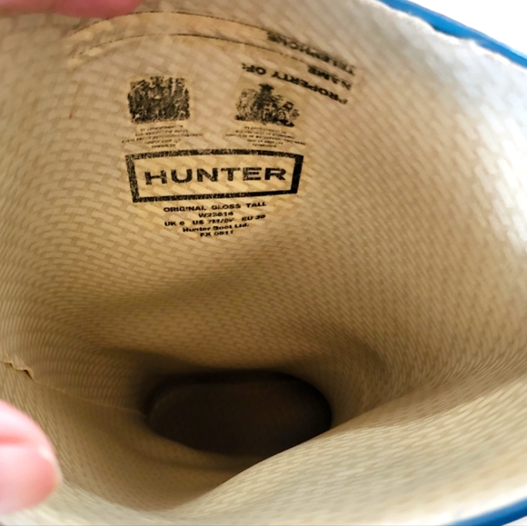 Size 8 Hunter Rain Boots Glossy Nimbus Blue Rubber Boots - Picture 11 of 13